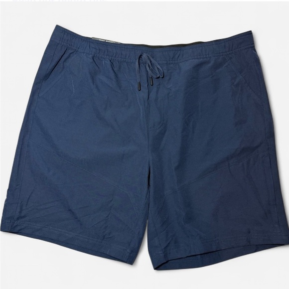 Gerry Navy Trail Shorts Size XXL NWT - Picture 2 of 9